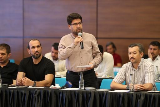 Coşkun,57.Egitim-Bir-Sen Başkanlar Kurulu Toplantısıda Urfa’daki eğitim sorunlarını dile getirdi