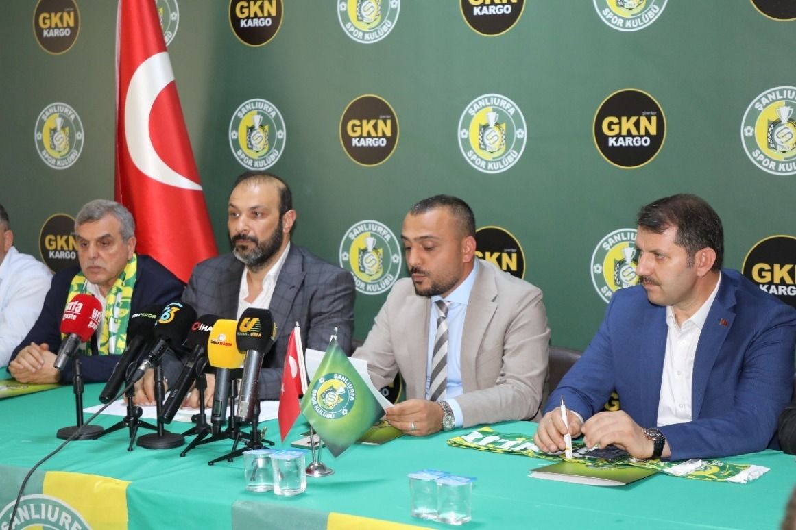 Şanlıurfaspor’da İmzalar Atıldı