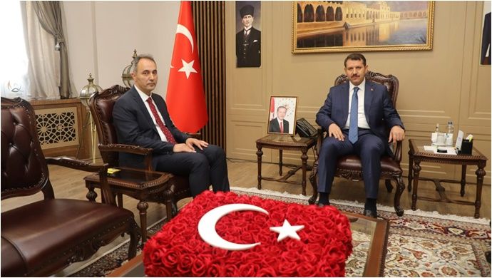 Emniyet Müdürü Bildirici, Vali Ayhan ‘ı ziyaret etti