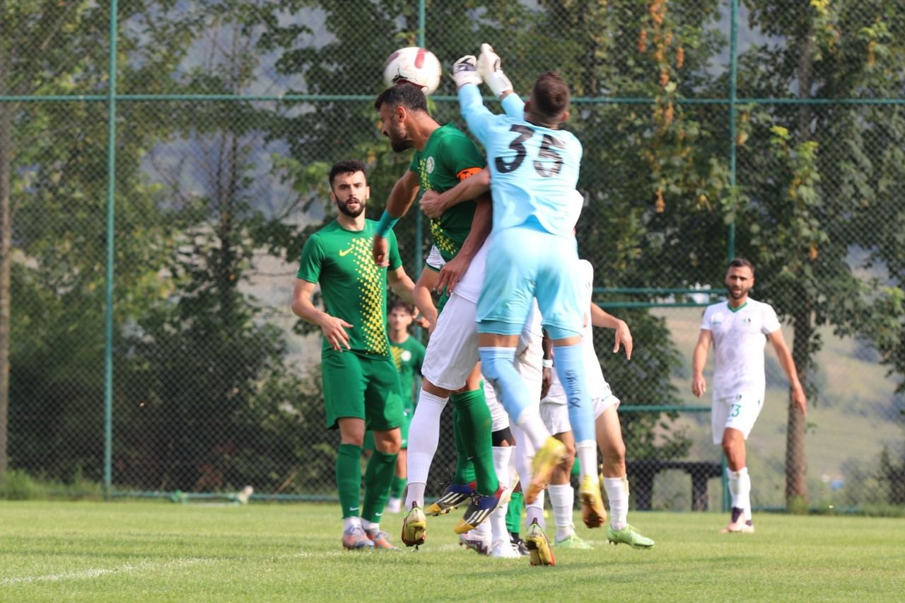 Hazırlık Maçı : Şanlıurfaspor : 1-2 Sakaryaspor