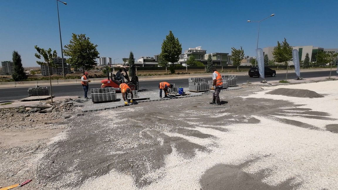 Mehmetçik’te yeni yollar açılıyor