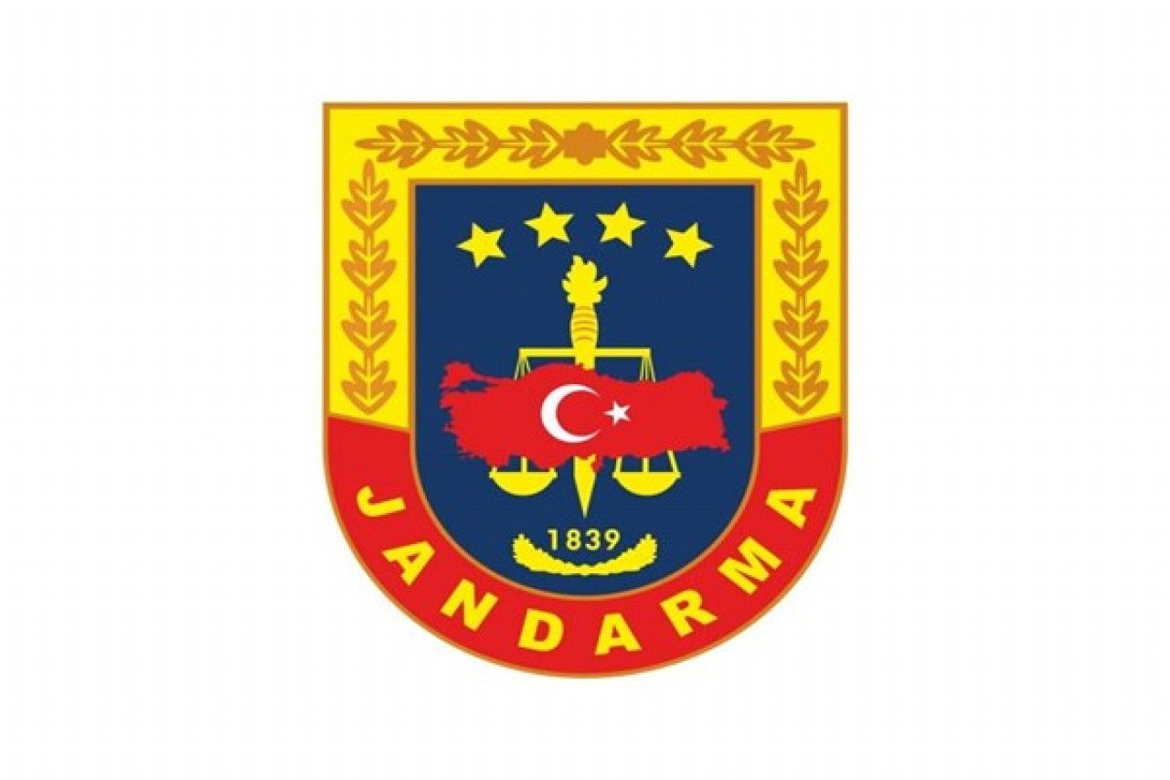 Ülke genelinde Huzurlu Sokaklar ve Narkotik Suçlarla Mücadele Uygulaması