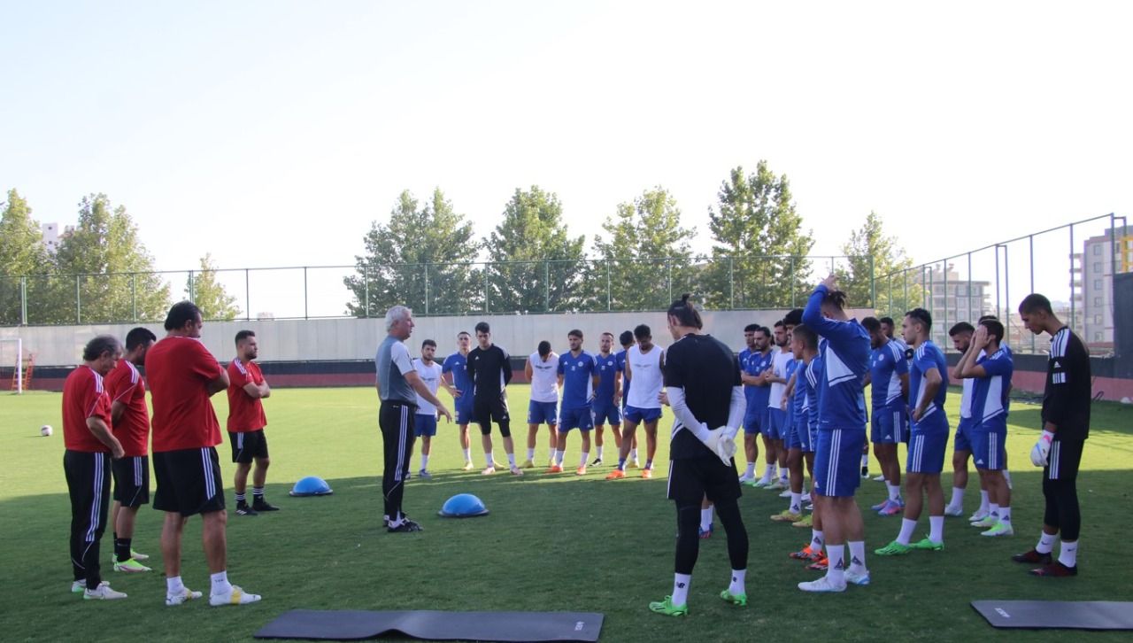 Karaköprü Belediyespor ‘da tek hedef galibiyet