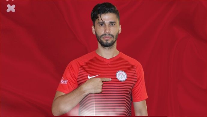 Karaköprü Beledyespor’da bir transfer daha