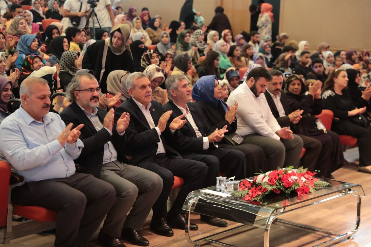 Eğitimci Yazar Sıktı Aslanhan Şanlıurfalılarla Buluştu