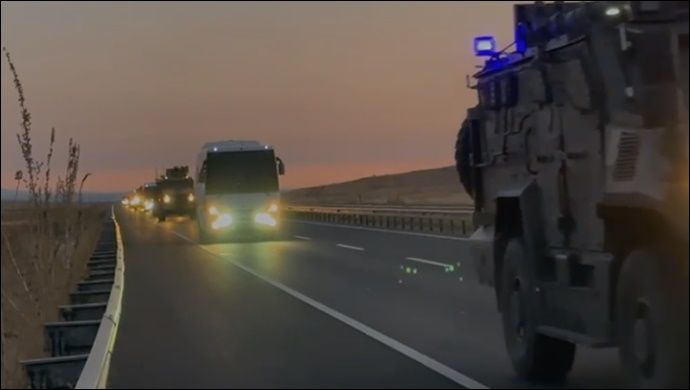 Jandarmadan Şanlıurfa ‘da silah kaçakçılarına şafak operasyonu