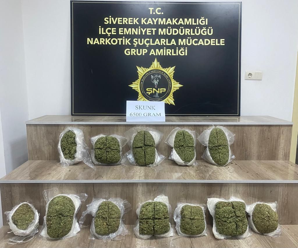 Şanlıurfa’da 6 kilo 500 gram skunk maddesi ele geçirildi