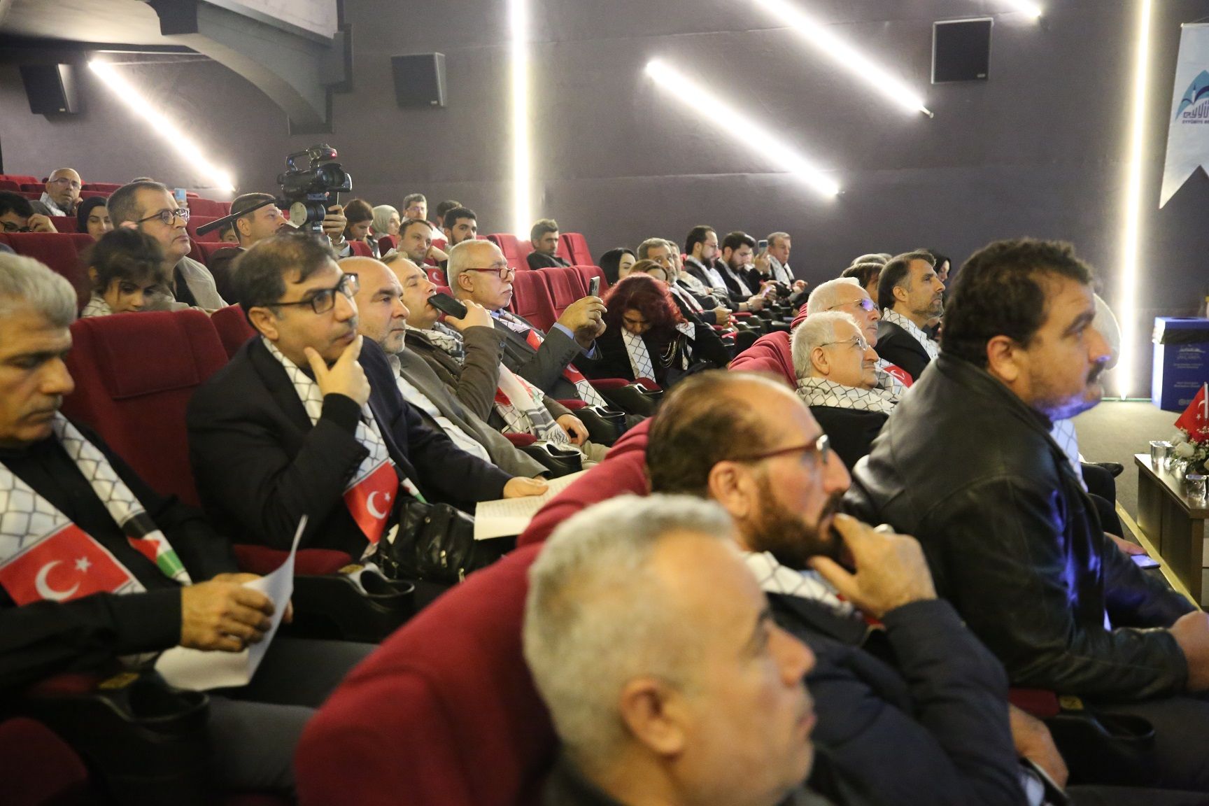Şanlıurfa’da Şiirler Filistin İçin Okundu