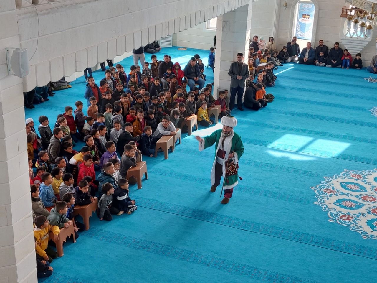 Şanlıurfa’da ‘’Üsküdarlı Nasreddin Hoca’’ çocuklarla buluştu