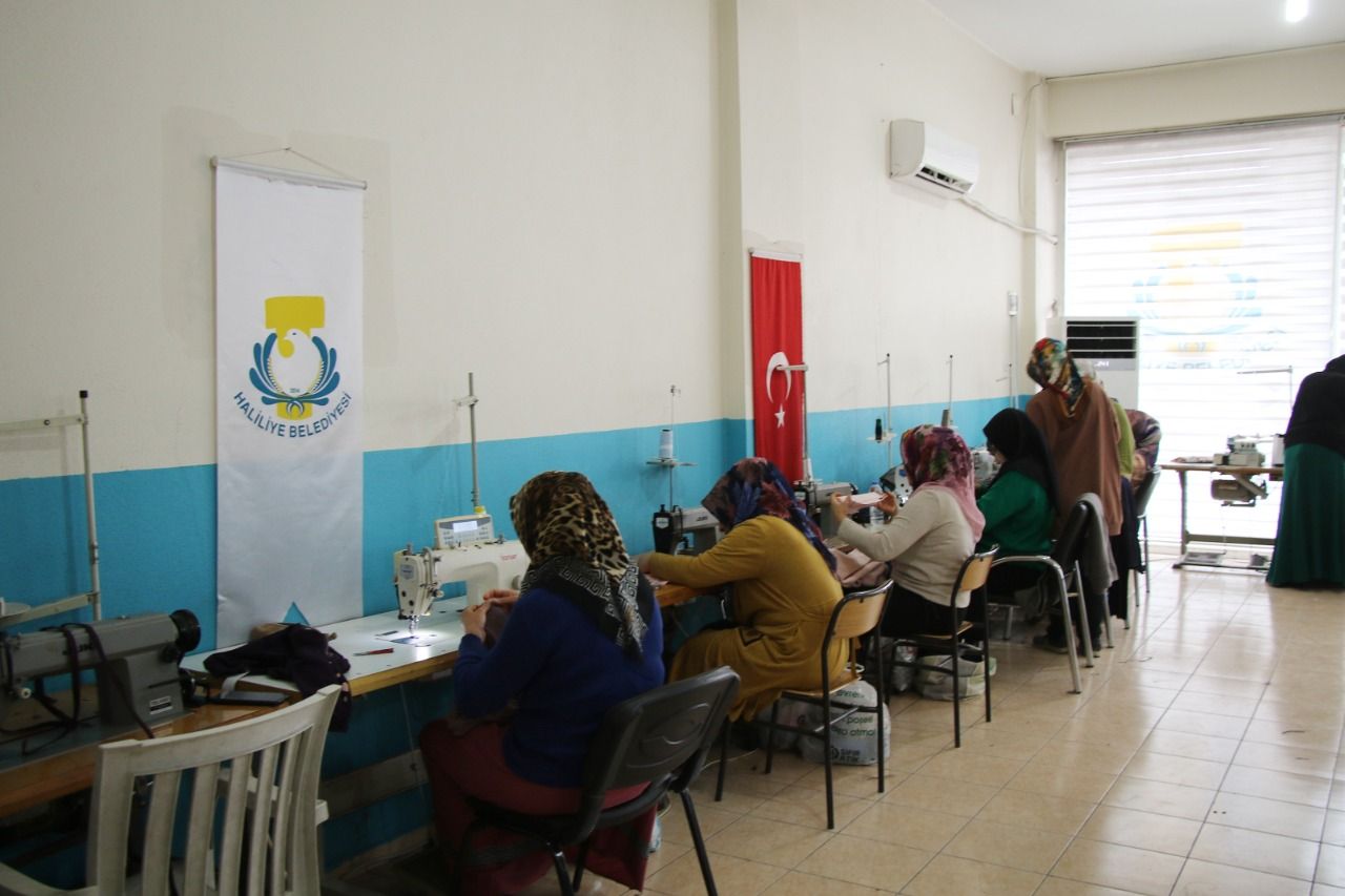 Başkan Canpolat İle Kadınlara Yaşam Alanları Sunuluyor