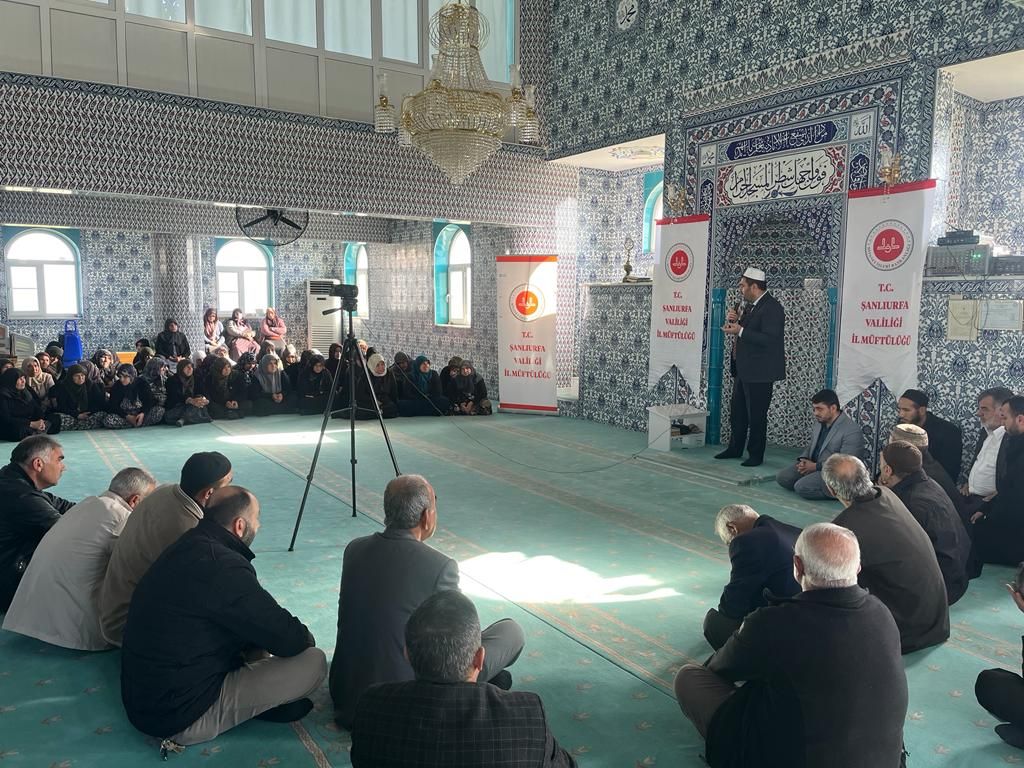 Şanlıurfa’dan Umreye gideceklere seminer verildi