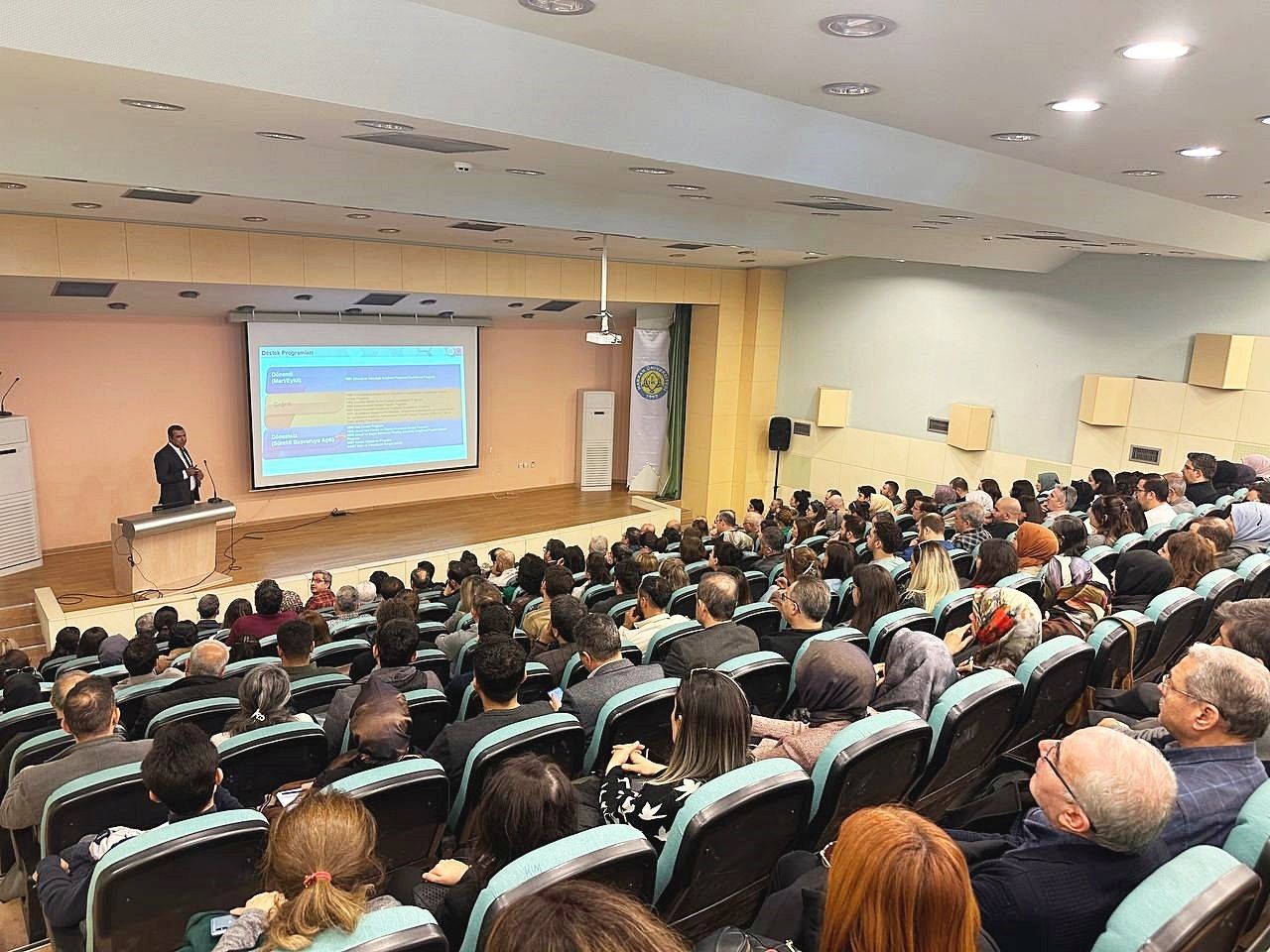 TÜBİTAK ile Harran Üniversitesi Arasında İşbirliği Çalışmaları Hız Kazandı