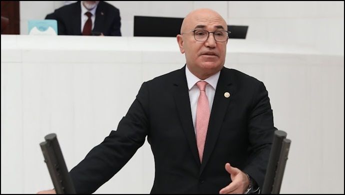 25 Yıl Evli Kalan Ev Hanımlarına Emeklilik Hakkı