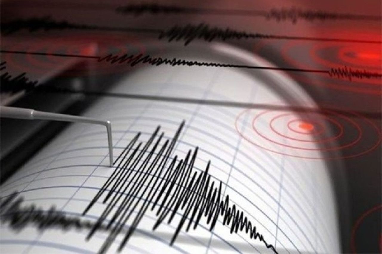 Japonya’da 7.6 büyüklüğünde deprem