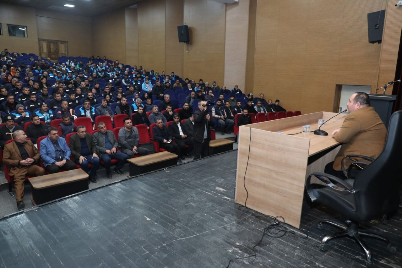 Başkan Ekinci, belediye personeli ile bir araya geldi