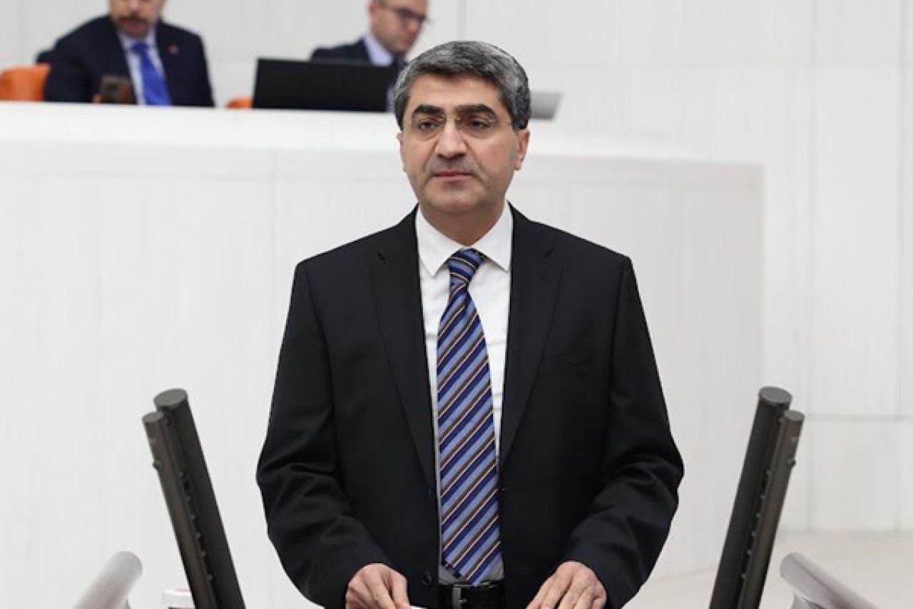 DEVA Partili Ekmen: “Ortalık mafya dolmuş”