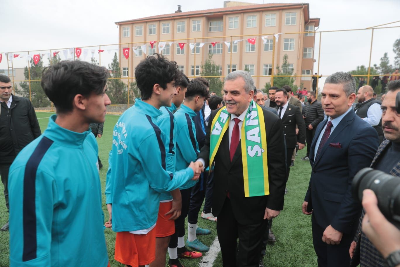 Şanlıurfalı gençler bir spor tesisine daha kavuştu