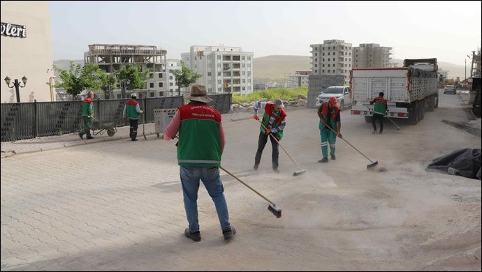 Tertemiz Bir Karaköprü İçin Kapsamlı Temizlik Seferberliği Sürüyor