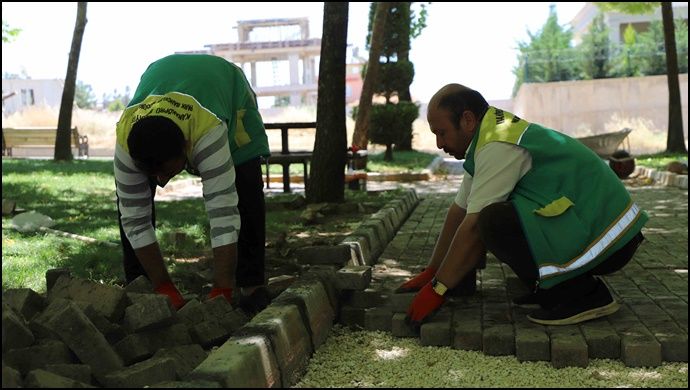 Karaköprü’de Kapsamlı Temizlik Ve Bakım Çalışmaları Sürüyor