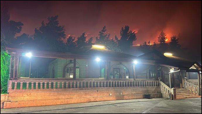 Şanlıurfa’daki orman yangını kontrol altına alınarak söndürüldü