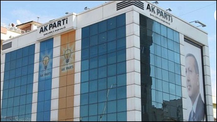 Bakan Tunç’tan AK Parti Şanlıurfa İl Başkanlığı’na ziyaret