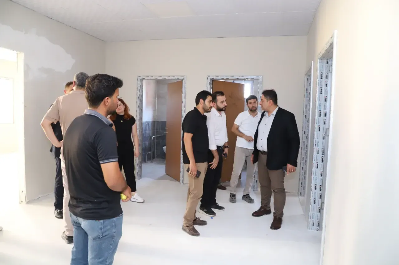 Solmaz Harran Devlet Hastanesi Ek bina inşaatında incelemelerde bulundu