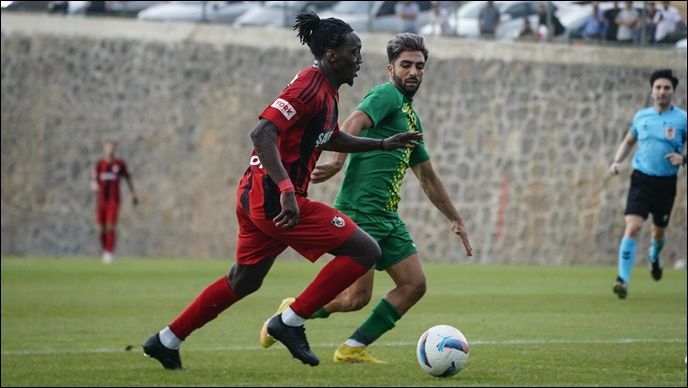Şanlıurfaspor, Gaziantep FK Karşısında Farklı Mağlup Oldu: 5-1