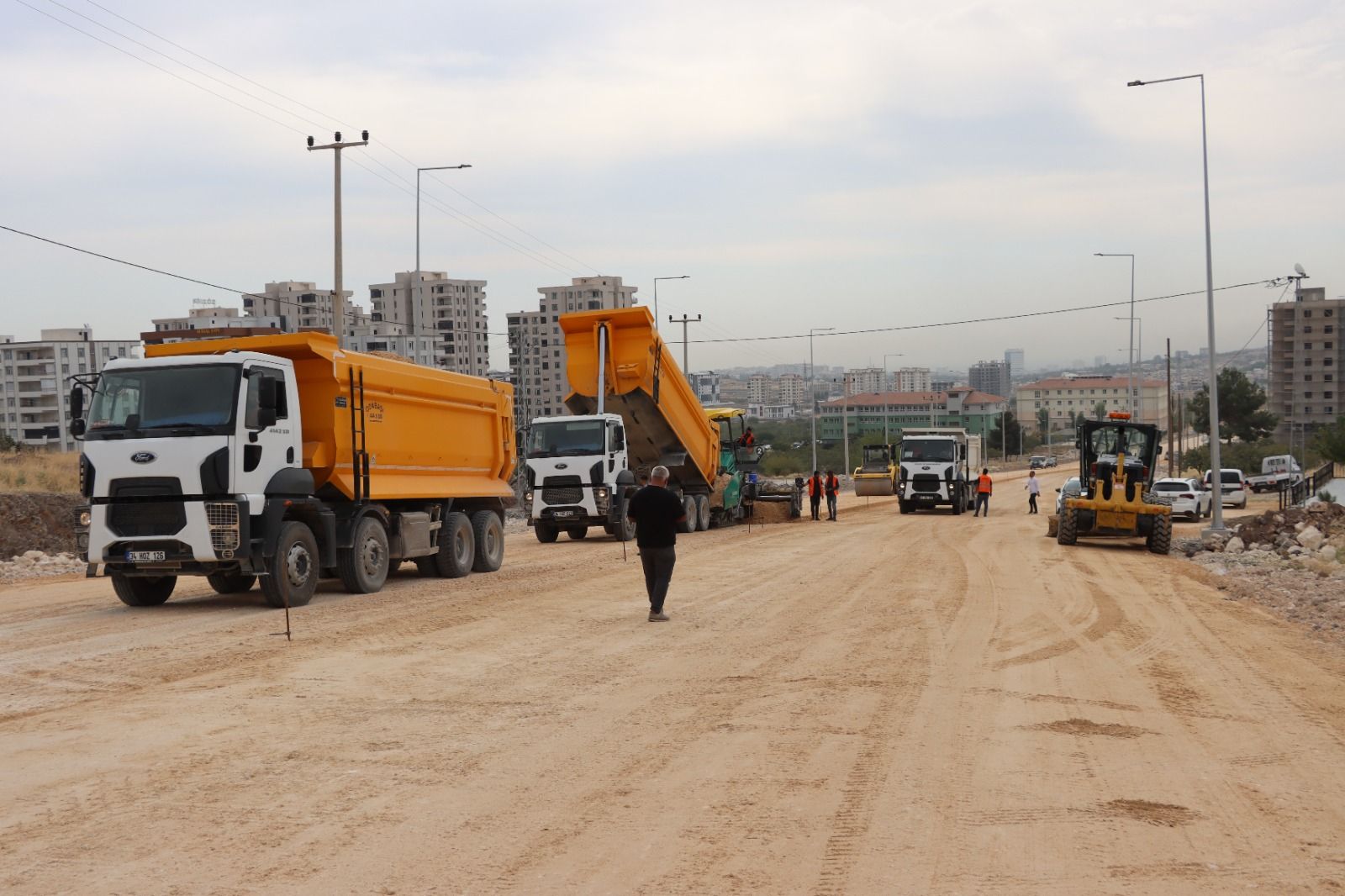 Mehmetçik mahallesi ‘nde asfaltlama çalışmaları sürüyor