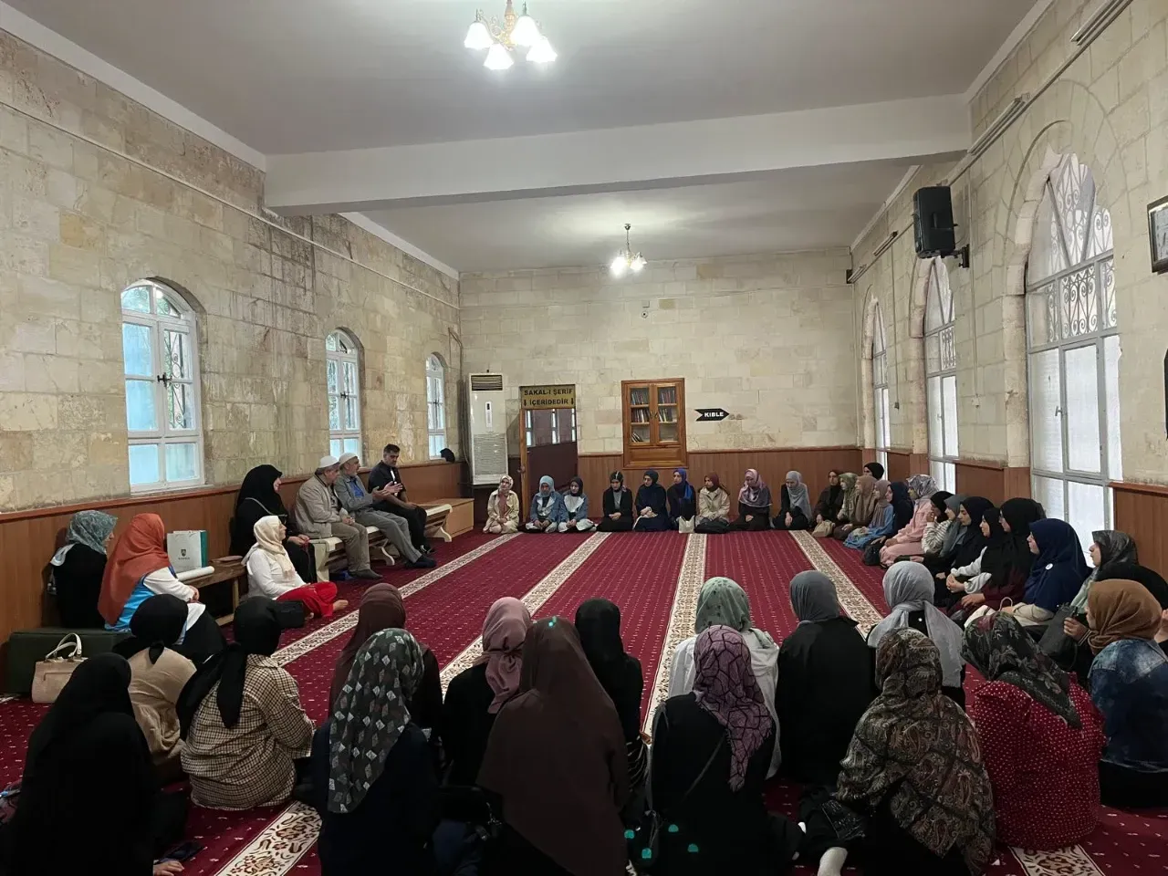 ÖĞRENCİLER SABAH NAMAZINDA BULUŞTU