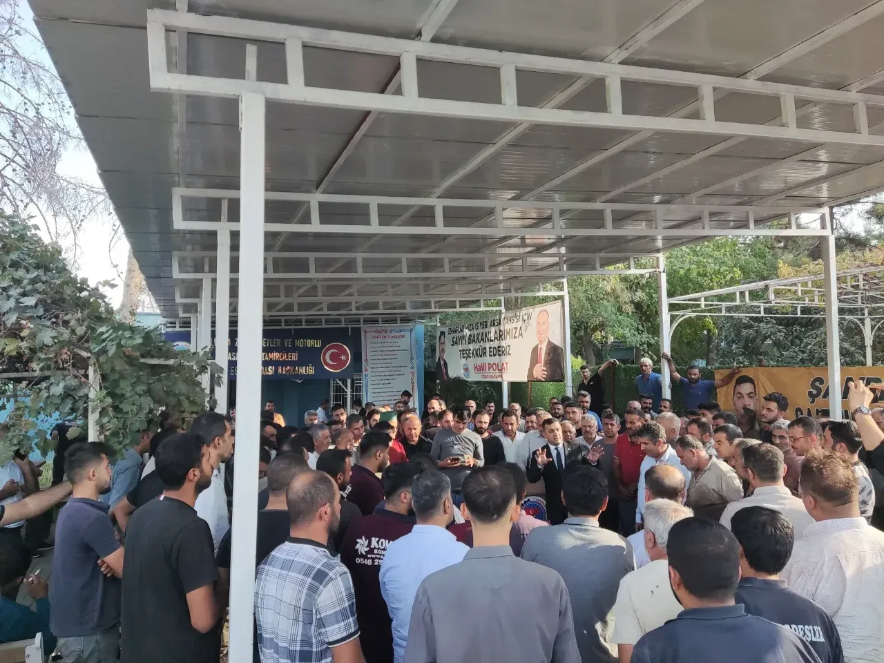 Şanlıurfa’da Sanayi Esnaflarının 40 yıllık işyeri İşyeri Sorunu Çözüldü