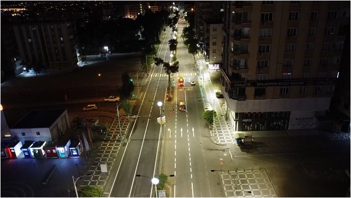 Şanlıurfa’da Yol Çizgi Ve Yaya Geçidi Çalışmaları Aralıksız Devam Ediyor