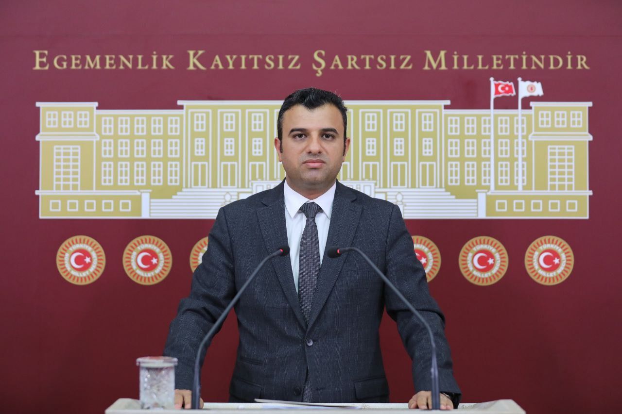 Şanlıurfa Milletvekili Ömer Öcalan’dan Zorunlu Yüzme Dersi Teklifi