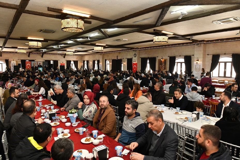 Vali Şıldak öğretmenlerle bir araya geldi