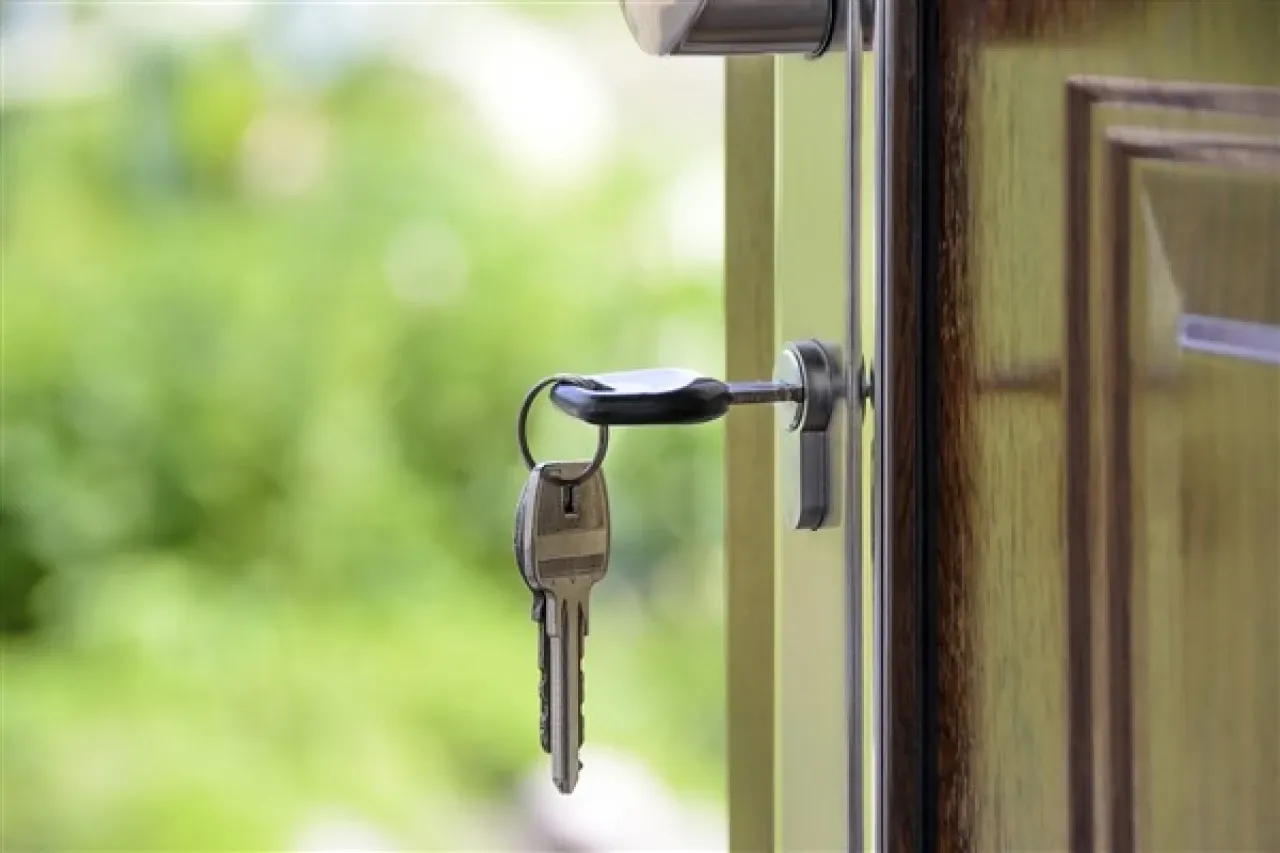 Kiralık taşınmaz ilanları için yetki doğrulama zorunlu olacak