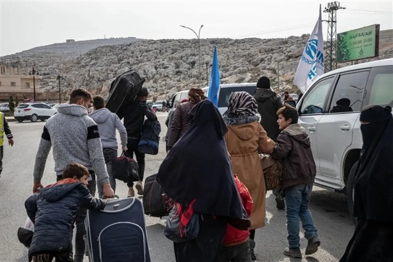 Esad’ın devrilmesinden bu yana Yaklaşık 200 bin kişi  Suriye’ye geri döndü