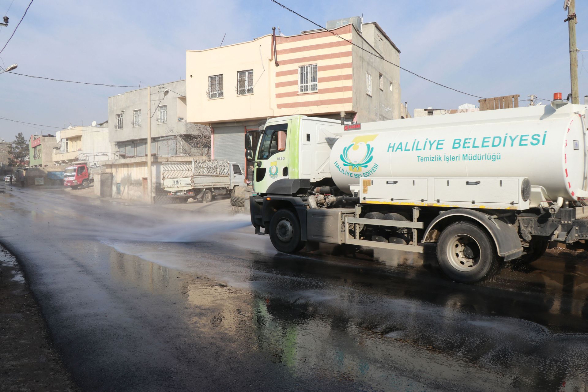 Haliliye Belediyesi ‘nin hummalı temizlik çalışmaları takdir topluyor