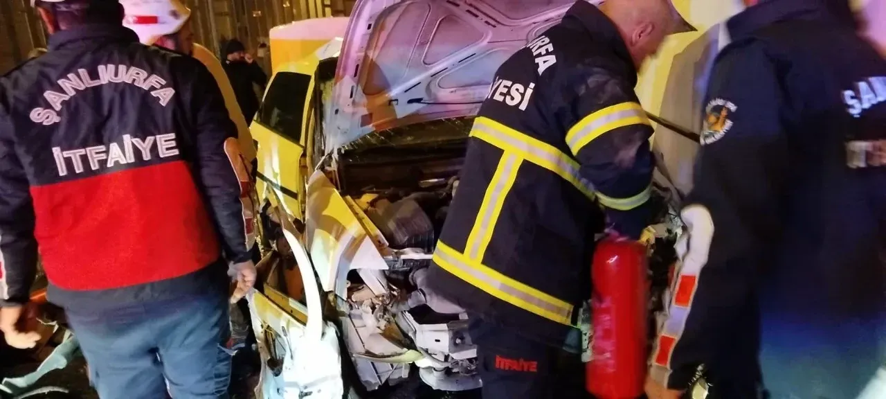Eyyübiye’de Trafik Kazası: 2 Yaralı