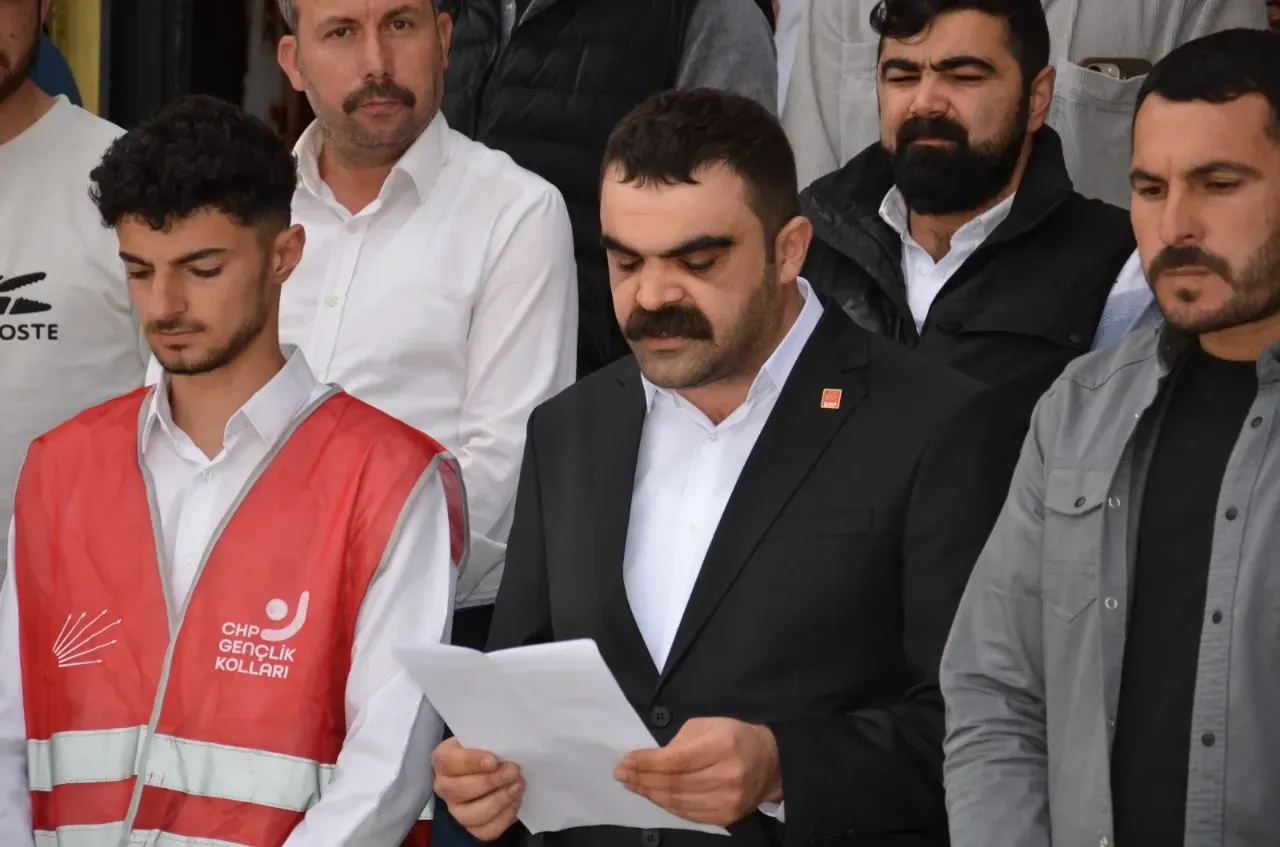 CHP Bozova İlçe Başkanı Abdulkadir Gül: ” Bu bir darbedir”