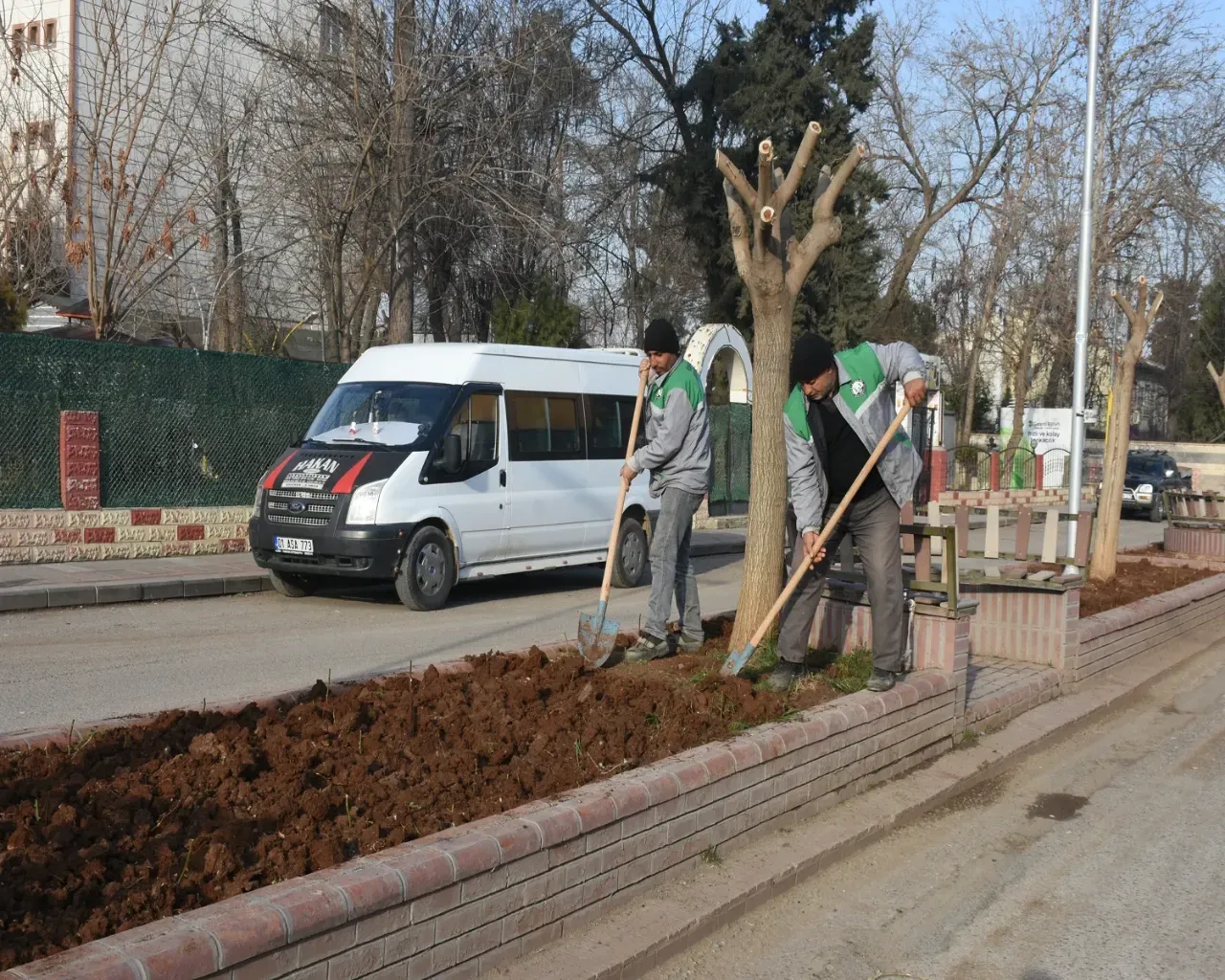 Hilvan’da yeşil alanlar bahara hazırlanıyor
