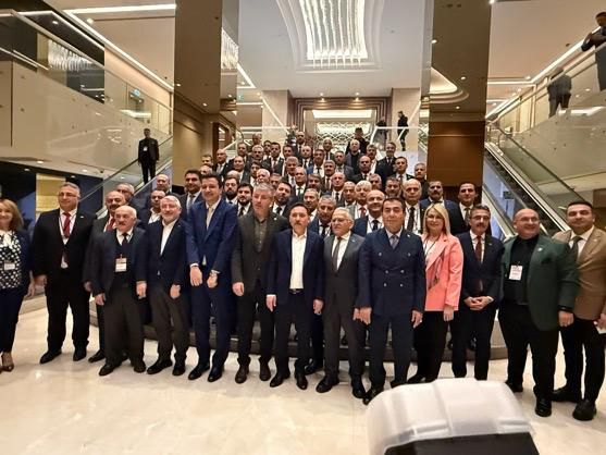 Başkan Gülpınar ‘a “Yılın En Başarılı Belediye Başkanı” Ödülü