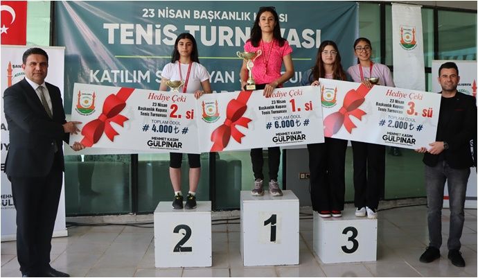 Başkanlık Kupası Kort Tenisi Turnuvasında Ödüller Sahiplerini Buldu