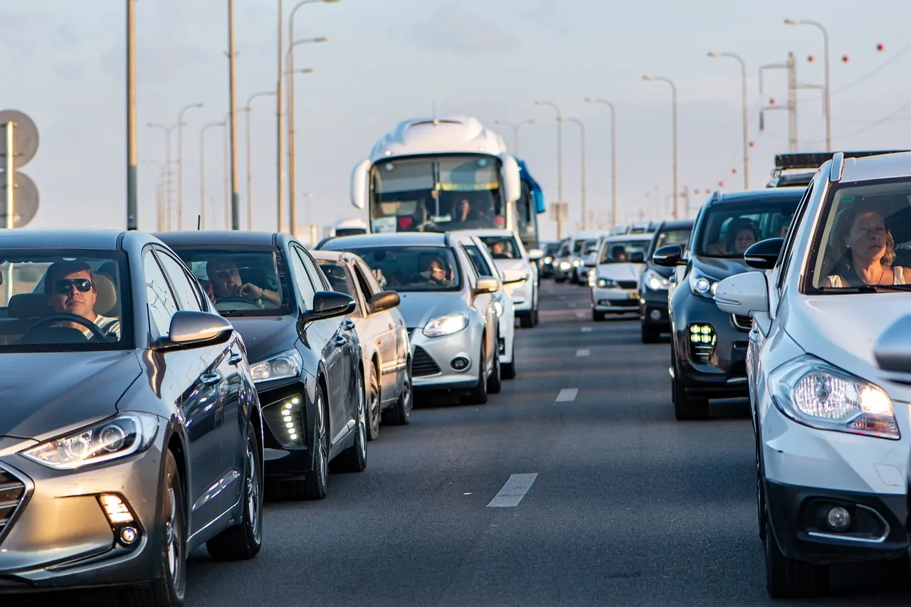 Bayramda, otoyollardan 8 milyon 425 bin araç geçiş yaptı