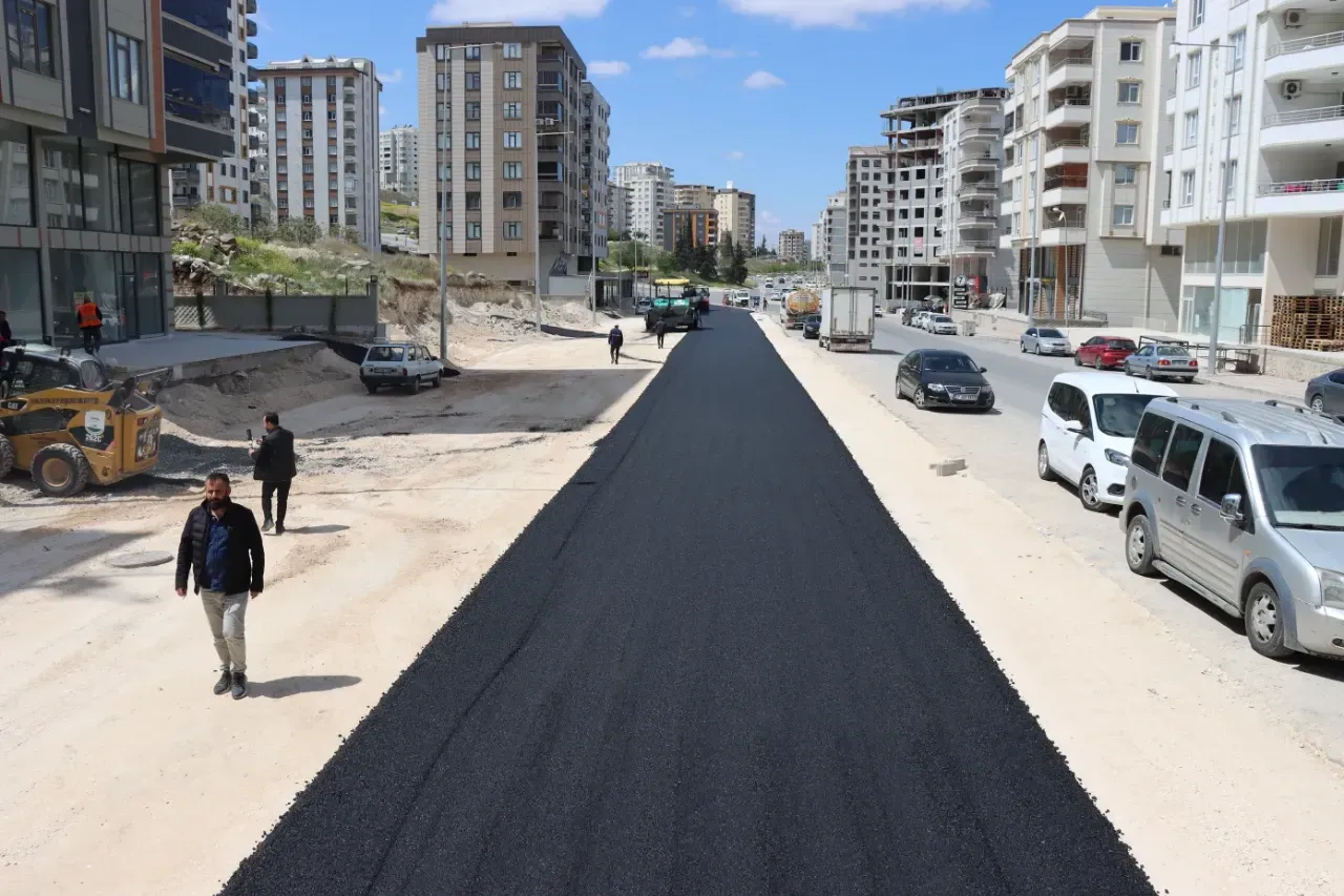 Fevzi Çakmak Bulvarı’nda Asfalt Serimi Başladı
