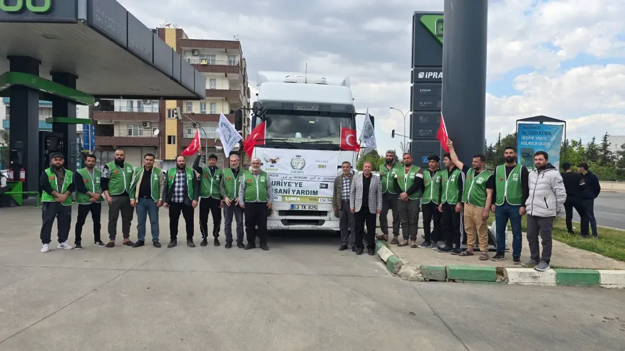 Şanlıurfa İHH’dan Deyrizor’a 1 Milyon TL Değerinde Yardım TIR’ı