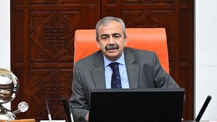 Sırrı Süreyya Önder Ameliyata Alındı