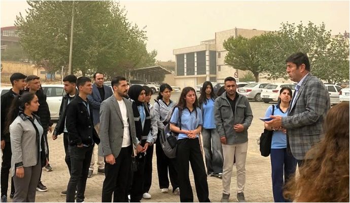 Viranşehir’de Anız Yangınlarına Karşı El Ele Mücadele