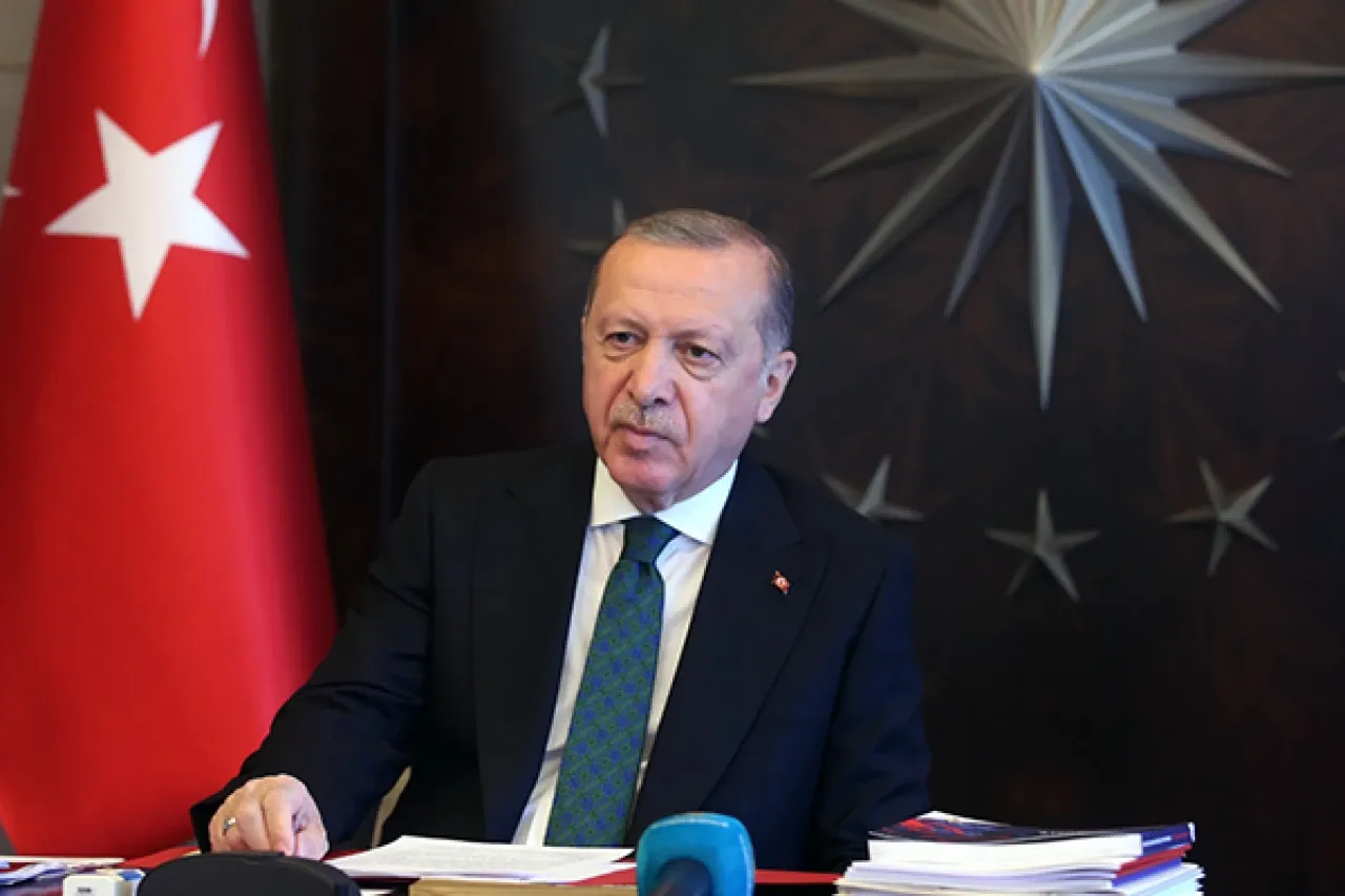 Cumhurbaşkanı Erdoğan’dan Galatasaray’a tebrik