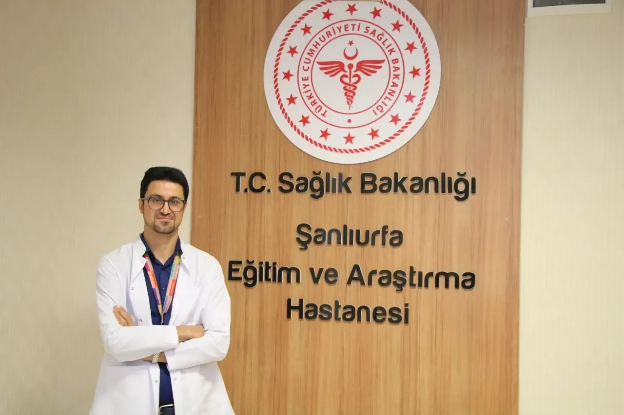 Doç. Dr. İsa An’dan Güneş Uyarısı: “Güneş Yanığı, Cilt Kanserine Yol Açabilir”