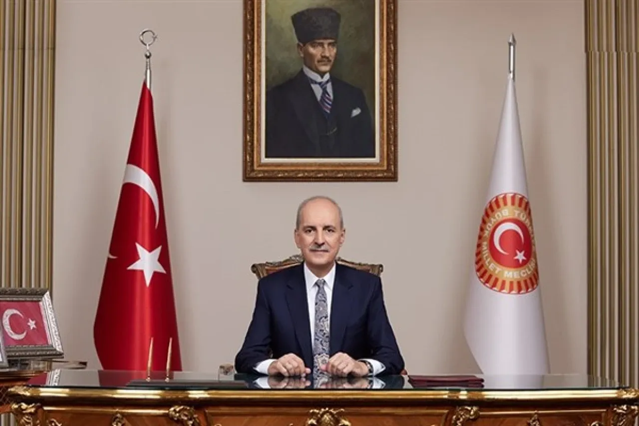 Kurtulmuş: Emeği kutsal olarak bilmek ve onu en iyi şekilde değerlendirmek zorundayız