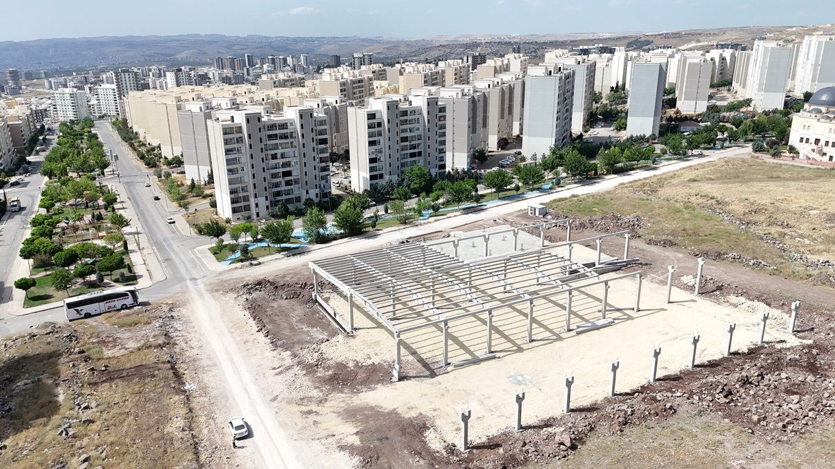 Seyrantepe Mahallesi’ne Modern Semt Pazarı